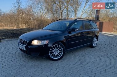 Универсал Volvo V50 2010 в Тернополе