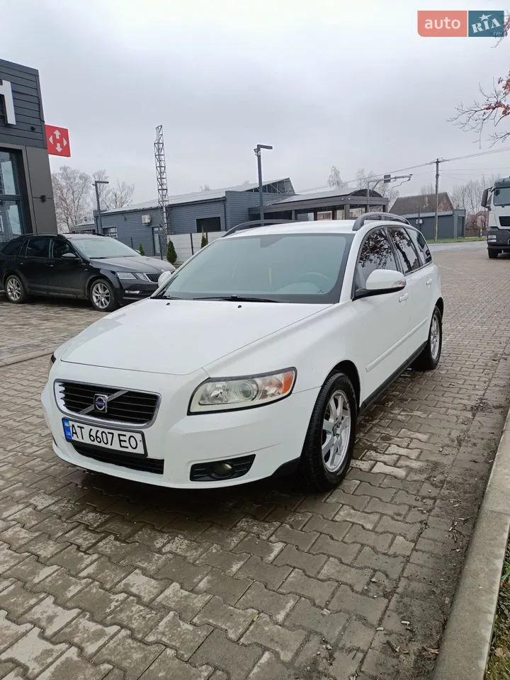 2010 Volvo V50 - мініатюра 4