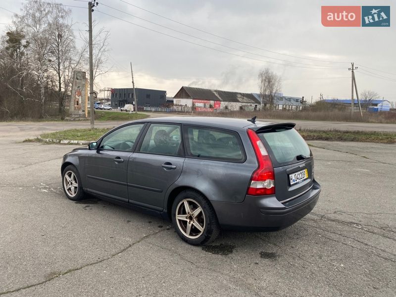 Універсал Volvo V50 2004 в Києві