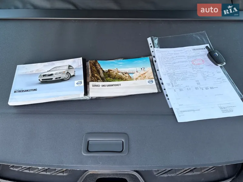 Универсал Volvo V50 2011 в Луцке документ