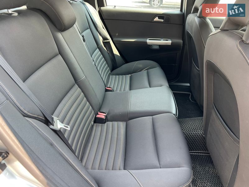 Універсал Volvo V50 2012 в Києві