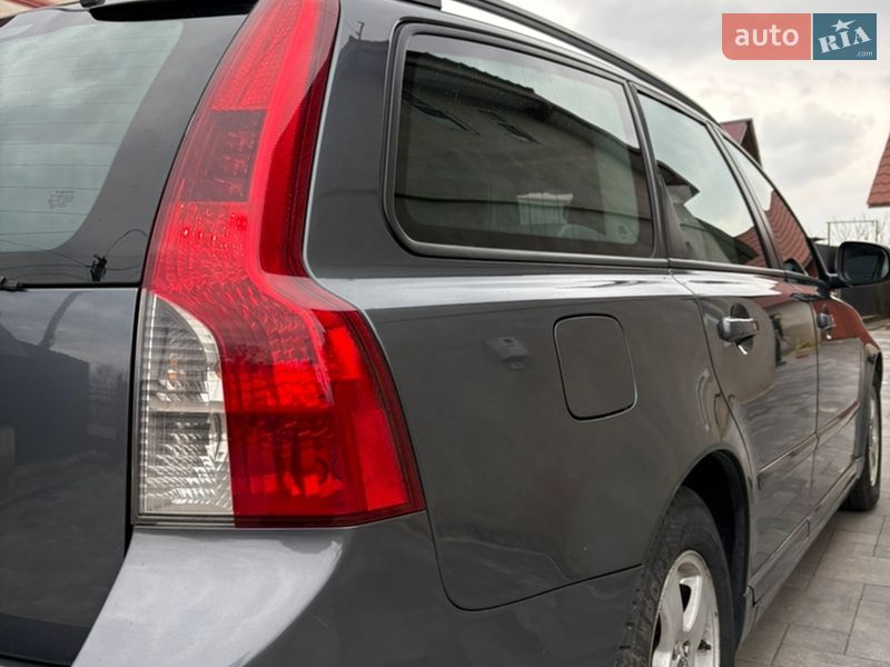 Універсал Volvo V50 2009 в Тернополі