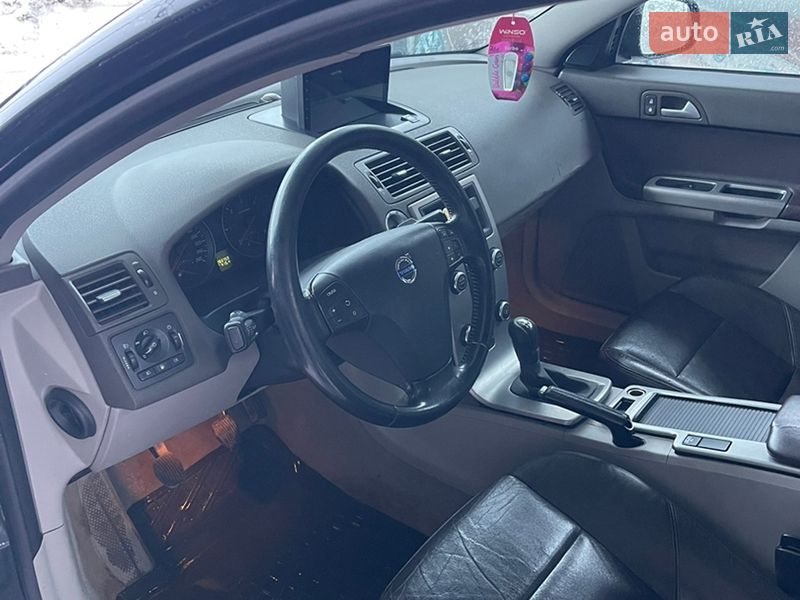 Універсал Volvo V50 2009 в Тернополі