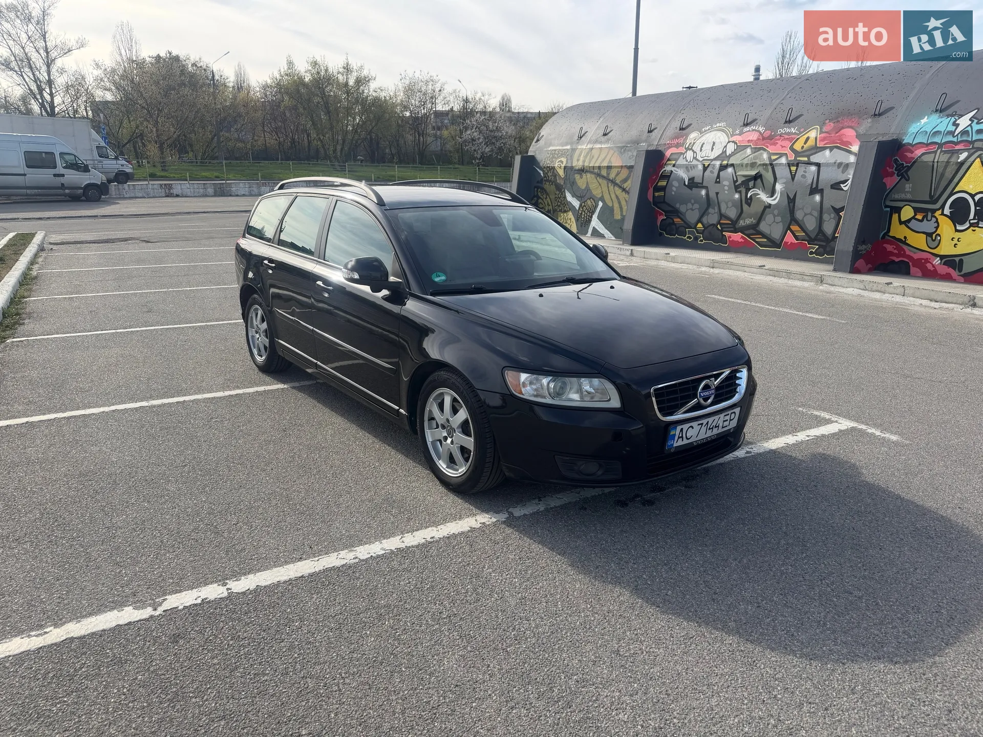 2010 Volvo V50 - фото 1