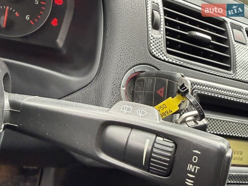 Универсал Volvo V50 2012 в Сумах