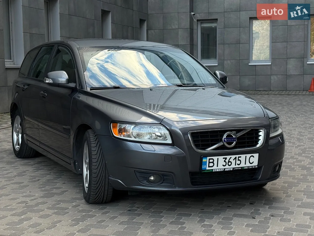 2011 Volvo V50 - мініатюра 14