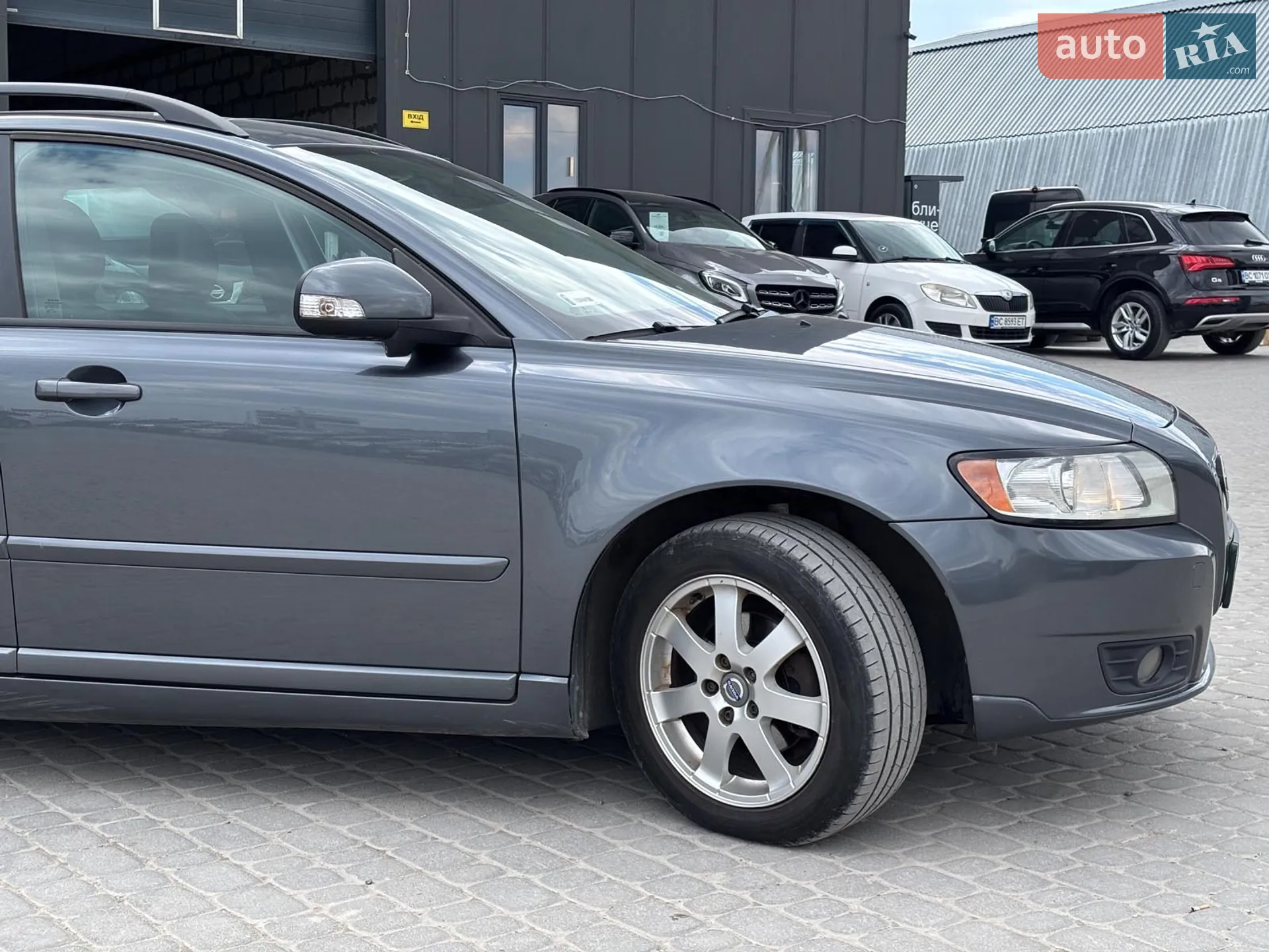 2011 Volvo V50 - мініатюра 13