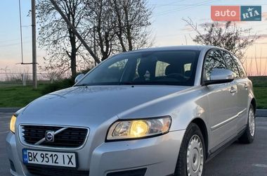 Універсал Volvo V50 2009 в Козині