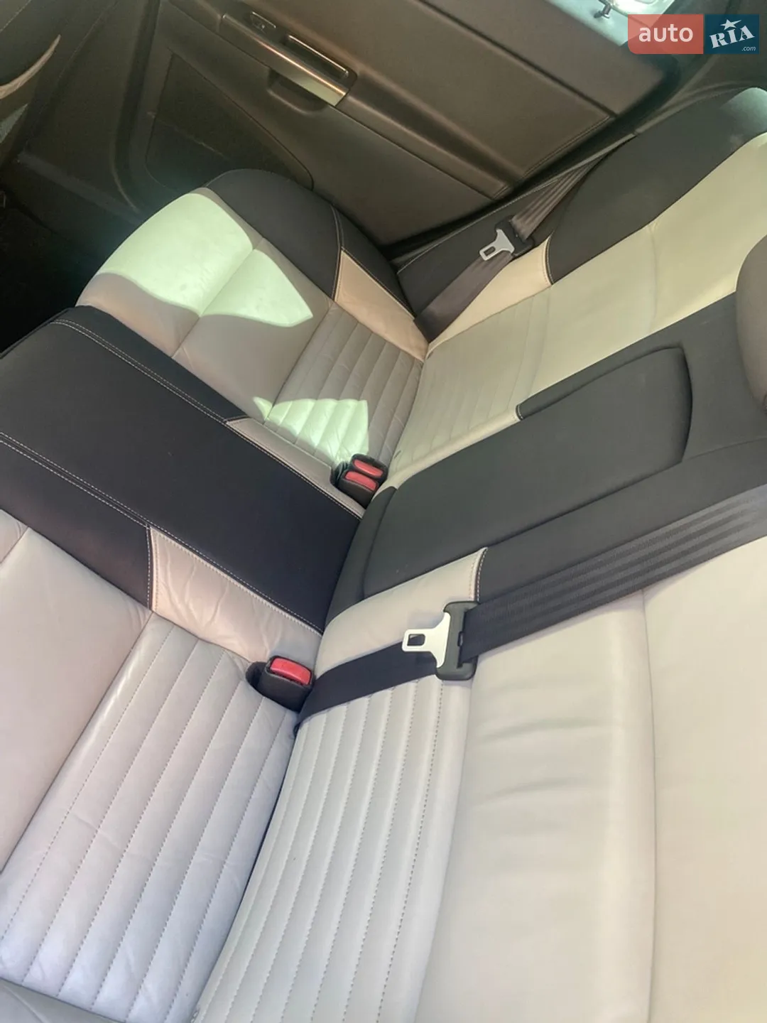 2010 Volvo V50 - мініатюра 11