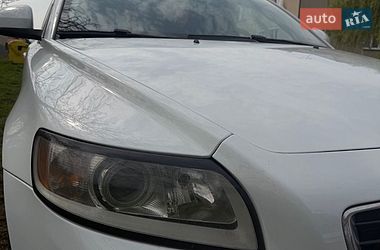 Универсал Volvo V50 2009 в Воловце