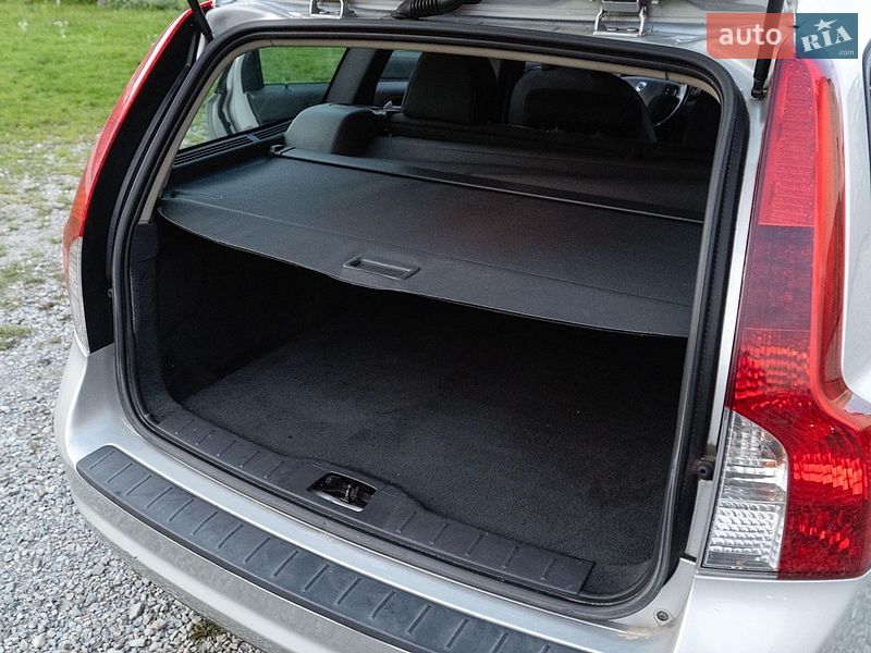 Універсал Volvo V50 2009 в Києві