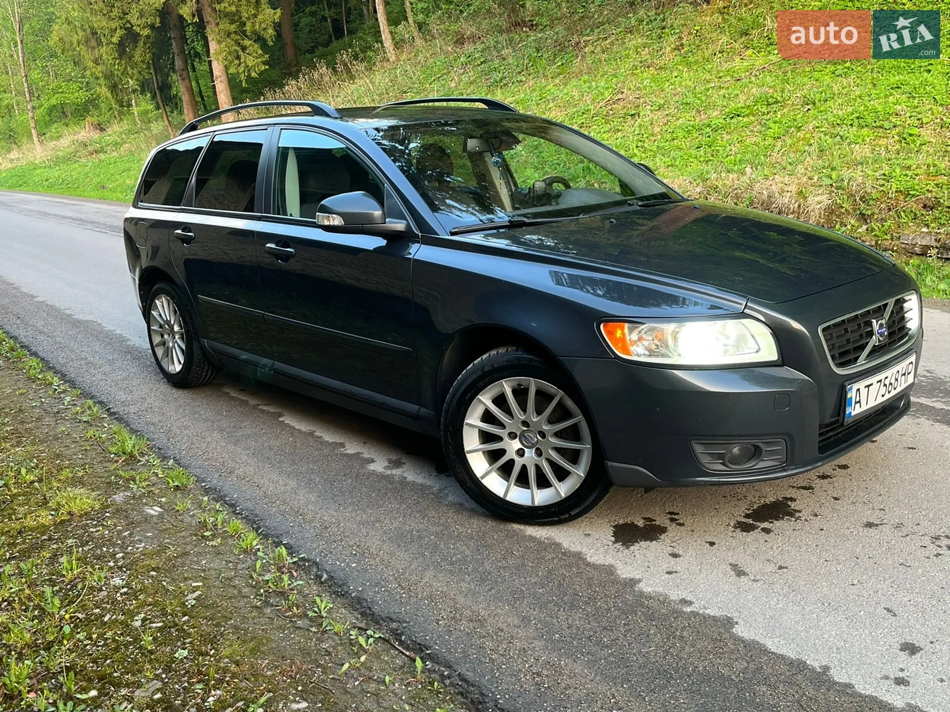2010 Volvo V50 - мініатюра 5