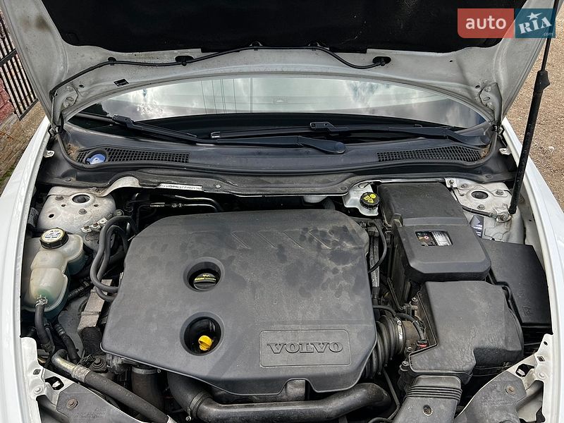 Универсал Volvo V50 2012 в Стрые