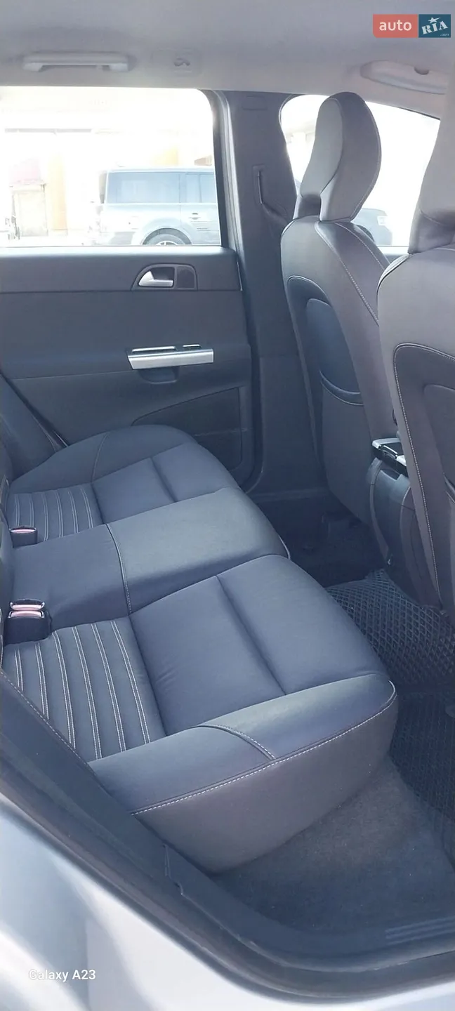 2010 Volvo V50 - мініатюра 10