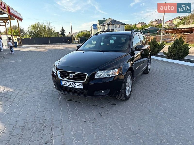 Volvo V50 2009