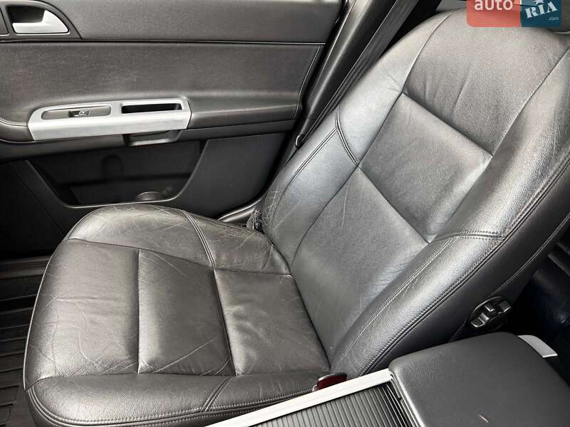 Універсал Volvo V50 2011 в Львові фото 24 Універсал Volvo V50 2011 в Львові