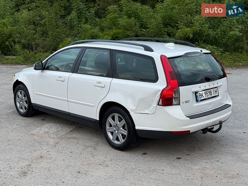 Универсал Volvo V50 2009 в Звягеле