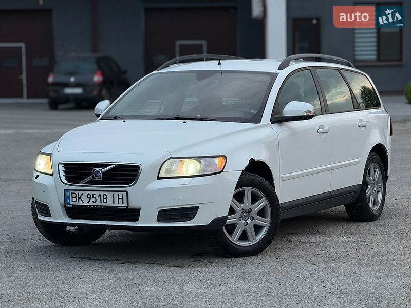 Универсал Volvo V50 2009 в Звягеле