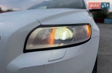 Универсал Volvo V50 2009 в Звягеле