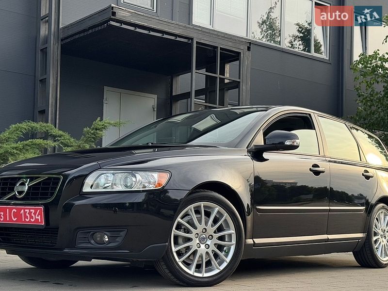 Універсал Volvo V50 2010 в Білій Церкві