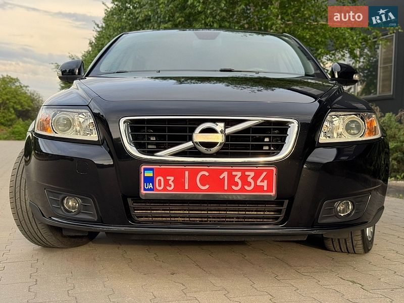 Універсал Volvo V50 2010 в Білій Церкві