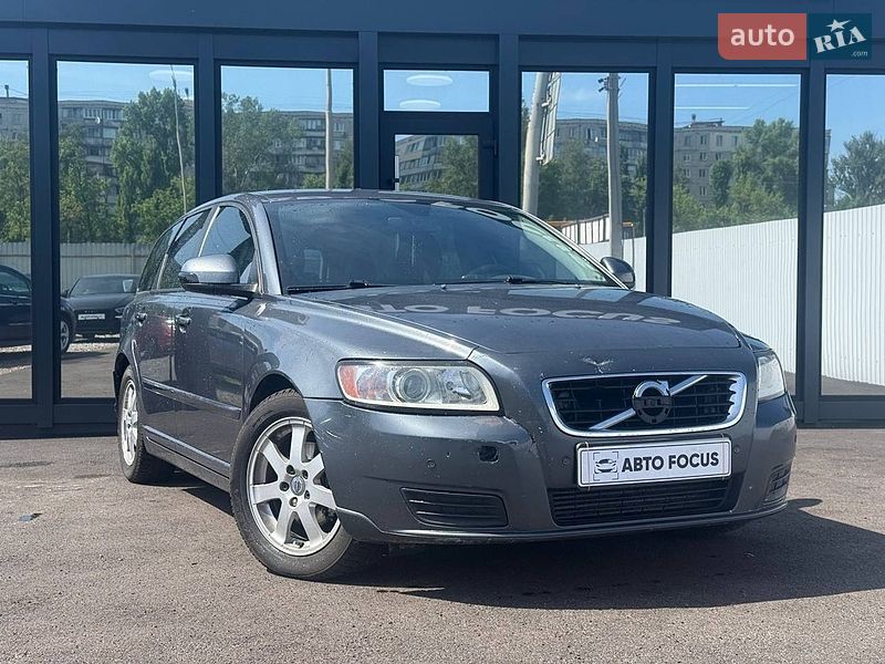 Универсал Volvo V50 2010 в Киеве фото 2 Универсал Volvo V50 2010 в Киеве