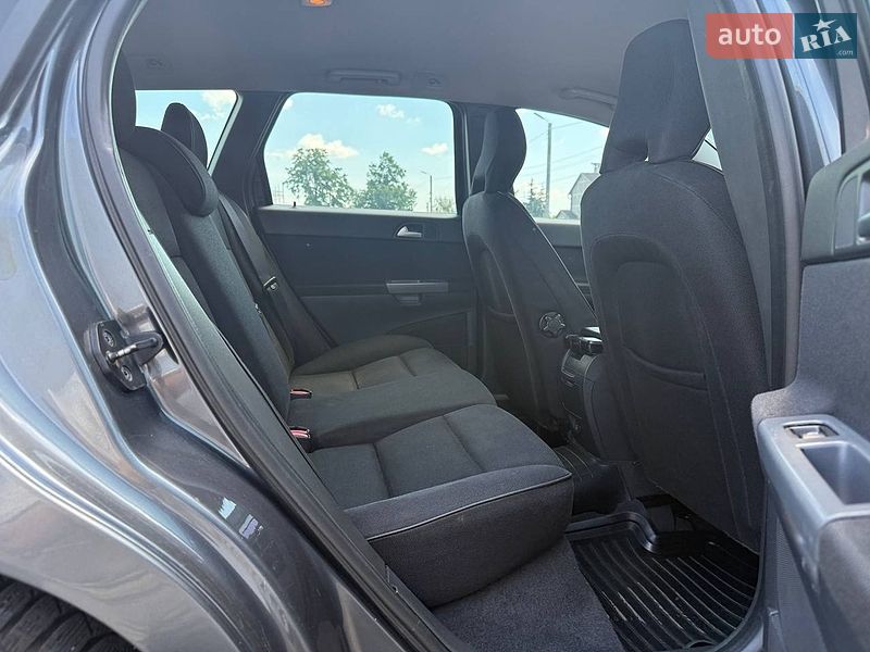 Универсал Volvo V50 2010 в Киеве фото 11 Универсал Volvo V50 2010 в Киеве