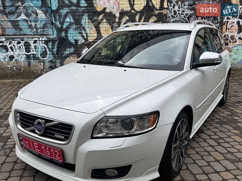 Универсал Volvo V50 2012 в Луцке