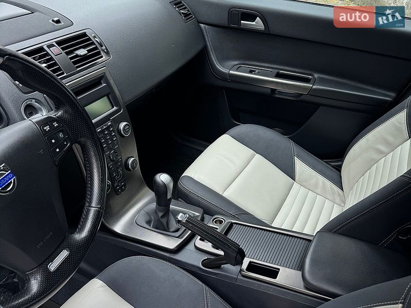 Универсал Volvo V50 2012 в Луцке