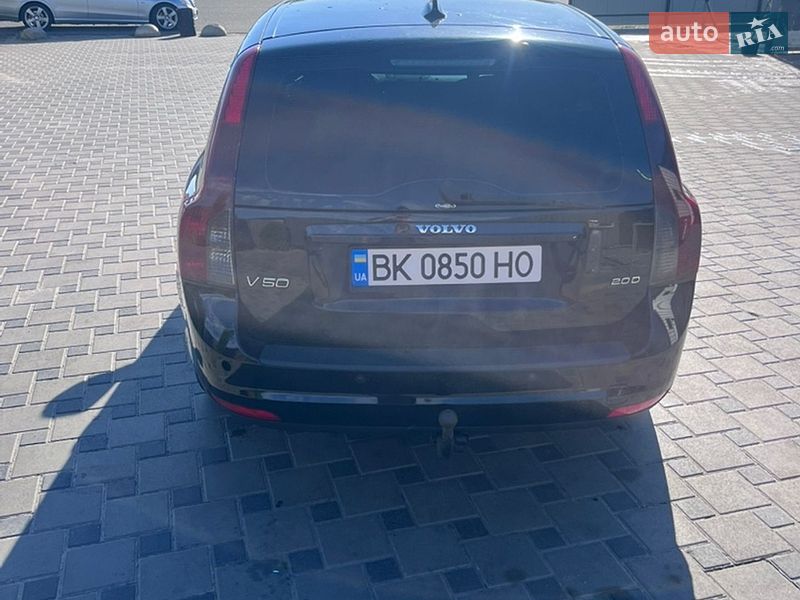Универсал Volvo V50 2007 в Дубровице