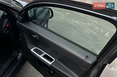 Универсал Volvo V50 2012 в Чернигове
