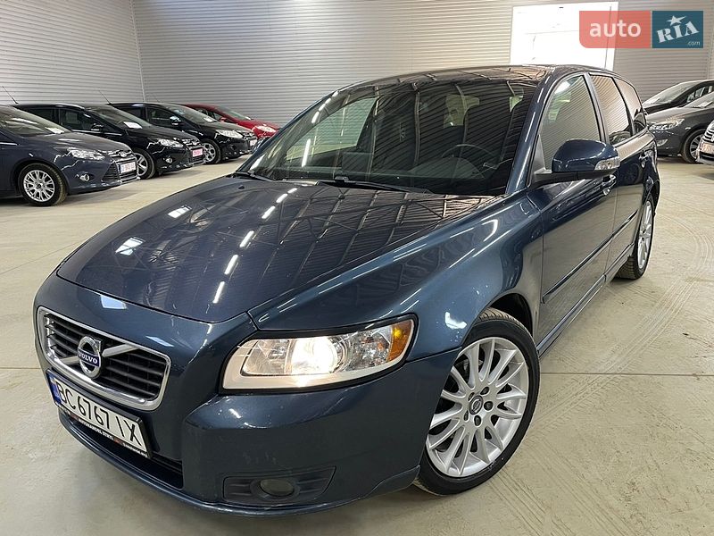 Универсал Volvo V50 2010 в Стрые фото 71 Универсал Volvo V50 2010 в Стрые