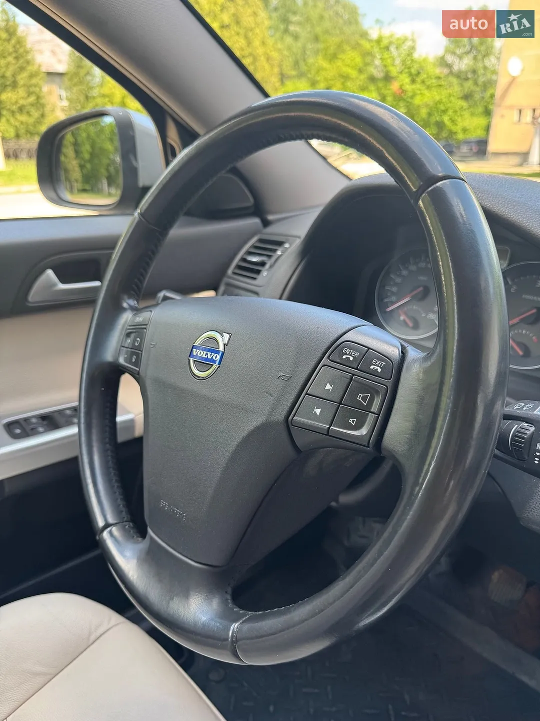 2011 Volvo V50 - мініатюра 7