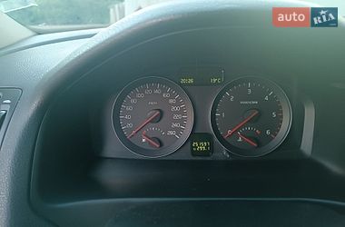 Универсал Volvo V50 2008 в Ромнах