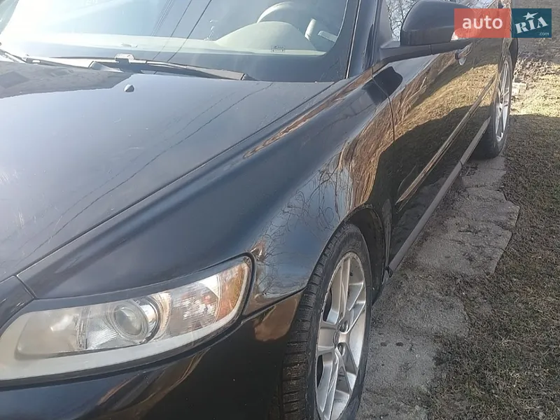Volvo V50 2009