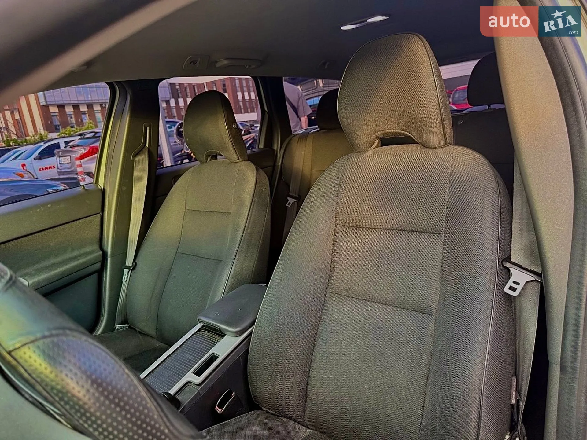 2011 Volvo V50 - мініатюра 8