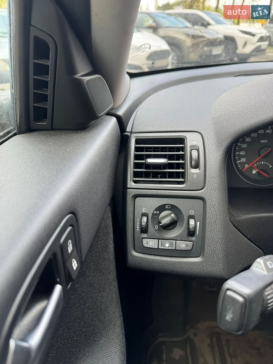 2012 Volvo V50 - мініатюра 17