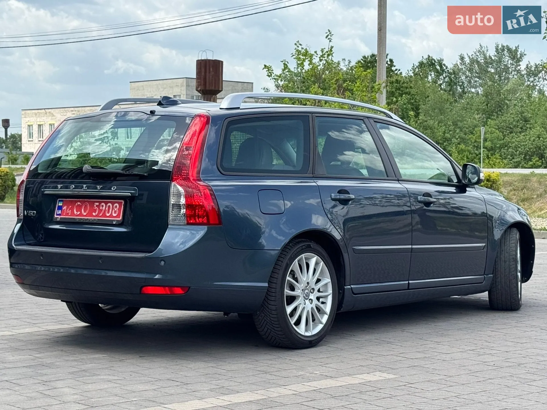 2011 Volvo V50 - мініатюра 13