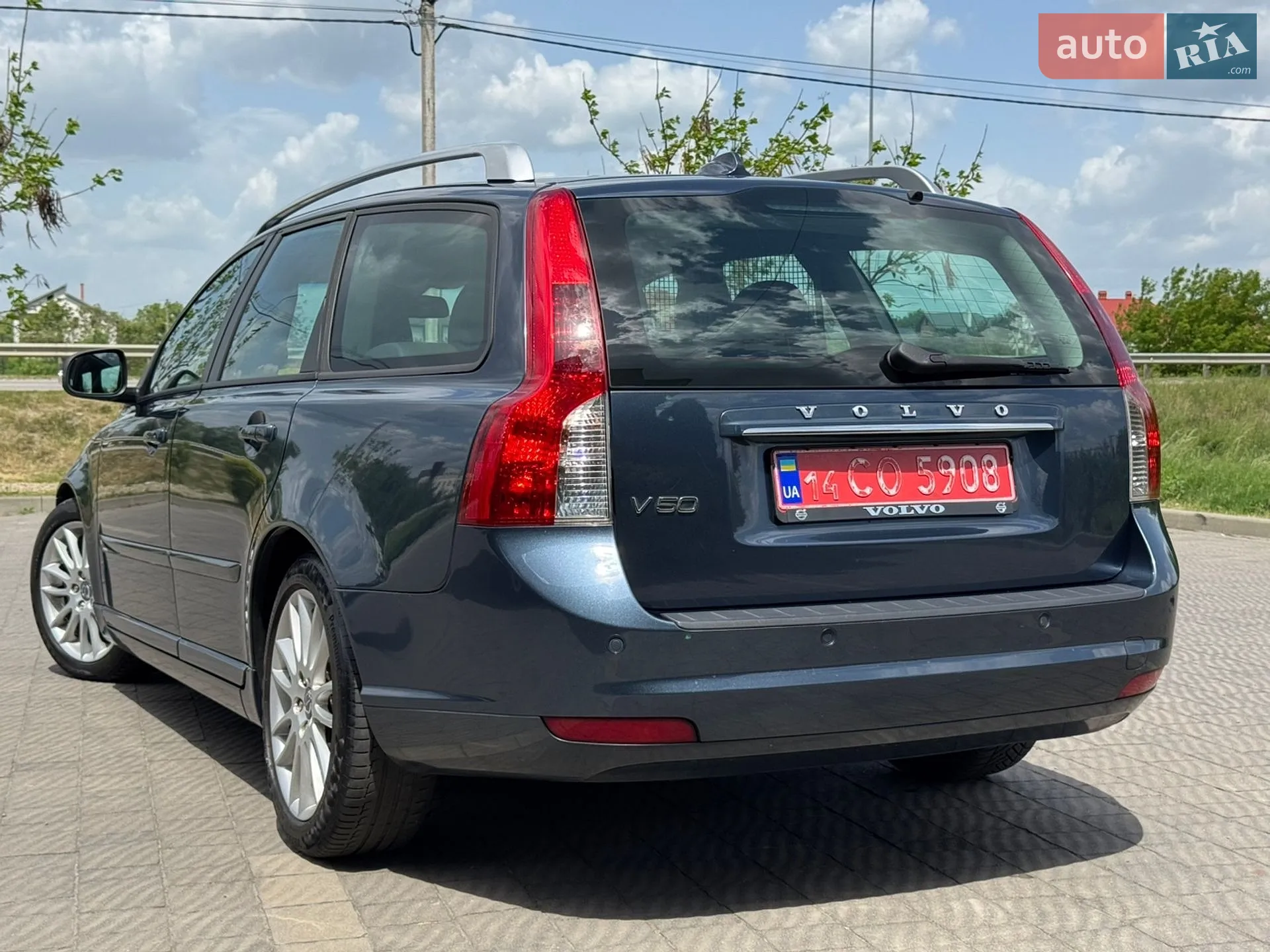 2011 Volvo V50 - мініатюра 17
