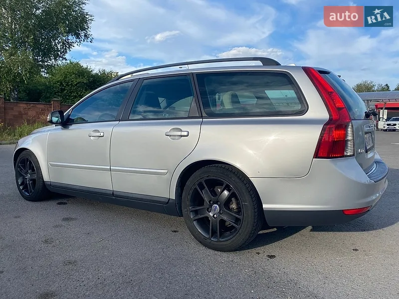 Volvo V50 2009 VIN YV1MW76E2A2523886 фото оголошення 3 з 48