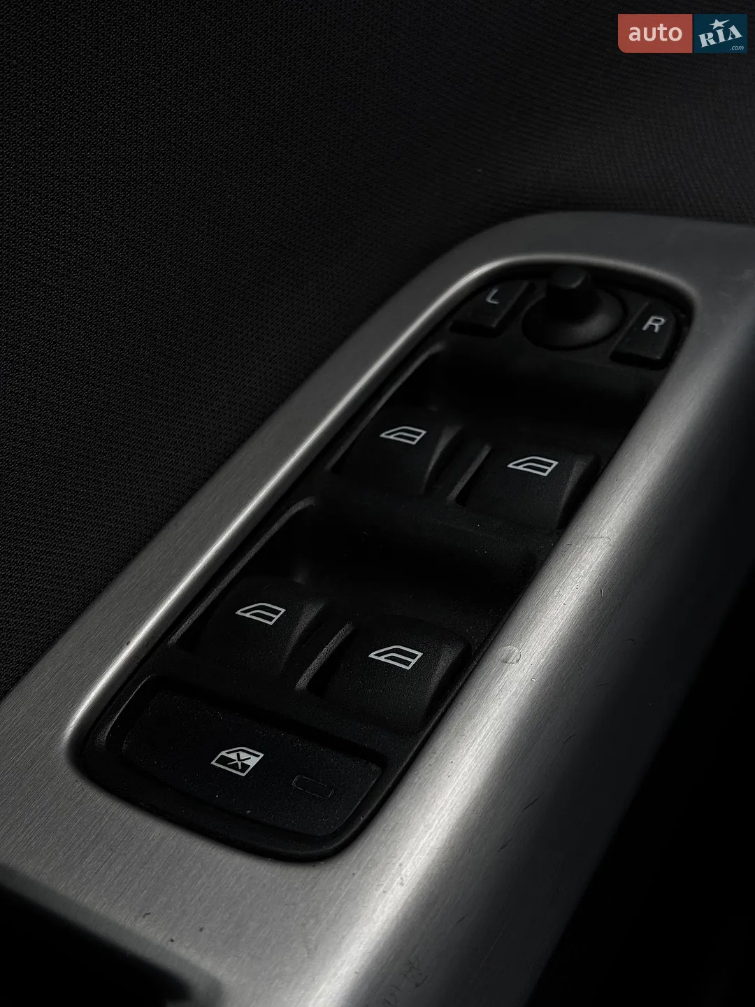 2012 Volvo V50 - мініатюра 21
