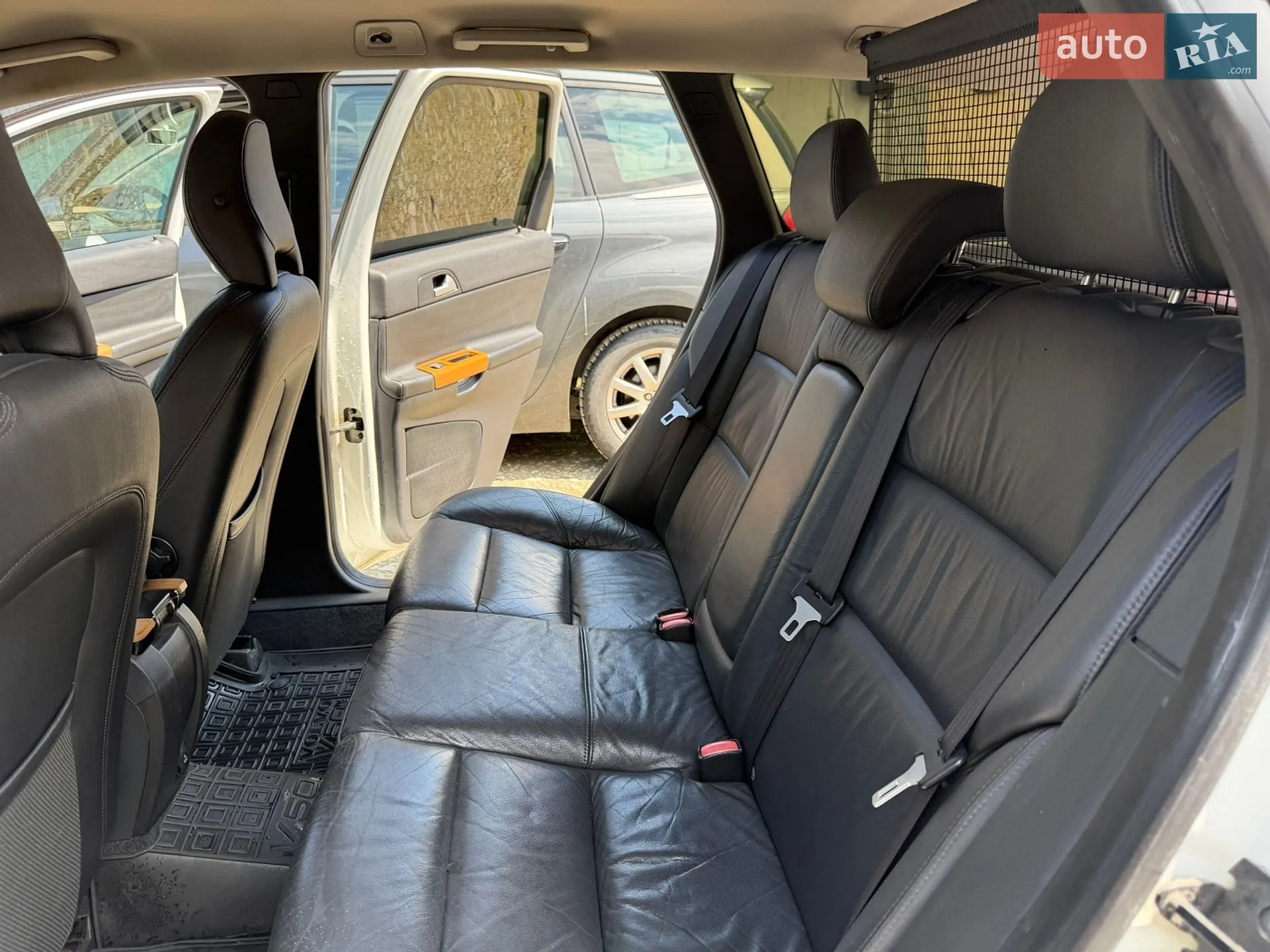 2010 Volvo V50 - мініатюра 28