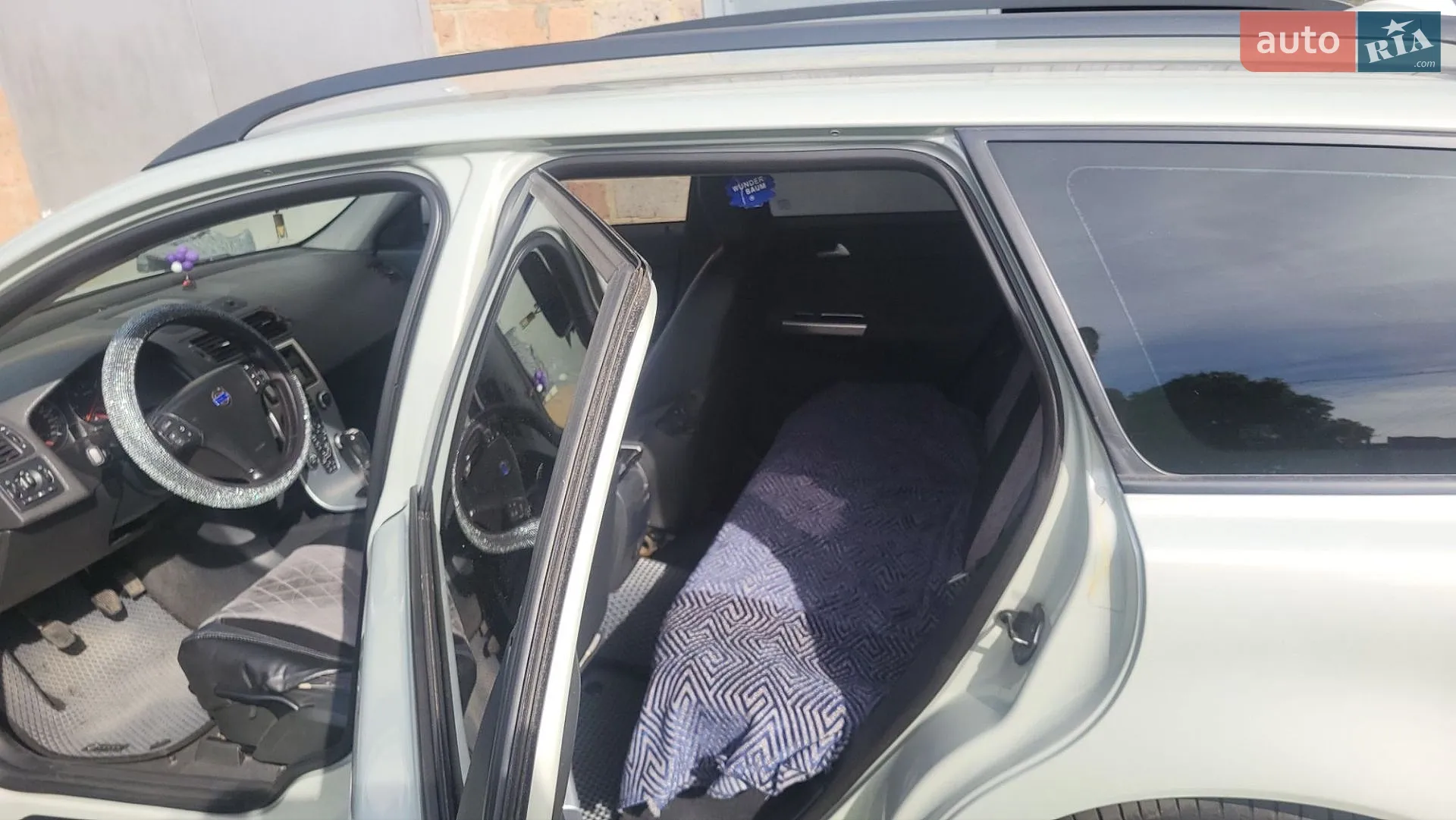 2010 Volvo V50 - мініатюра 6
