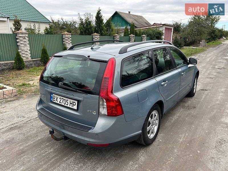 Универсал Volvo V50 2010 в Полонном фото 3 Универсал Volvo V50 2010 в Полонном