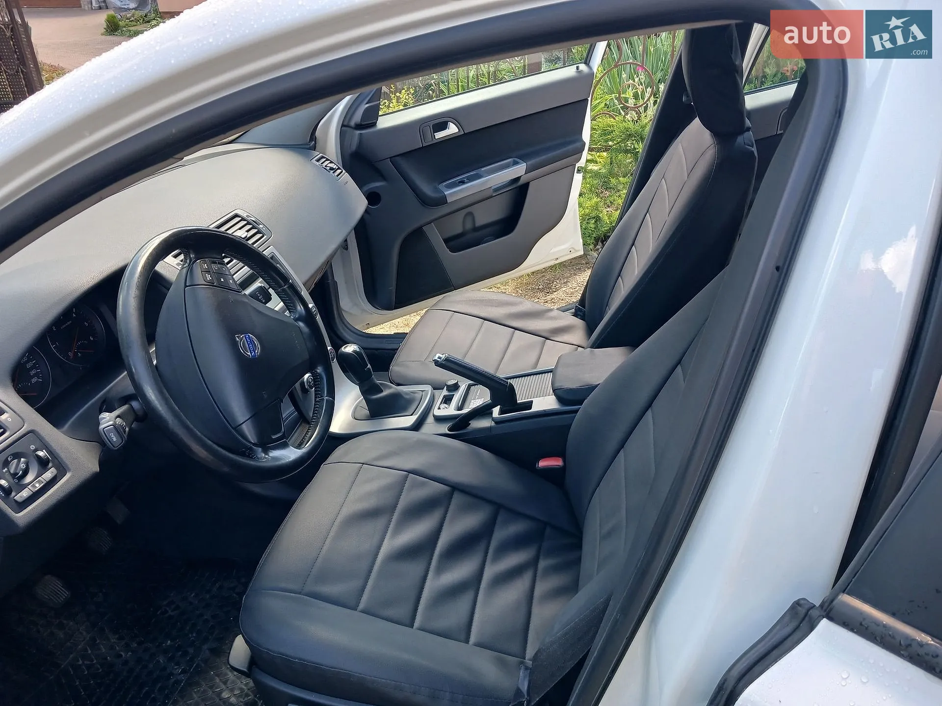 2011 Volvo V50 - мініатюра 11