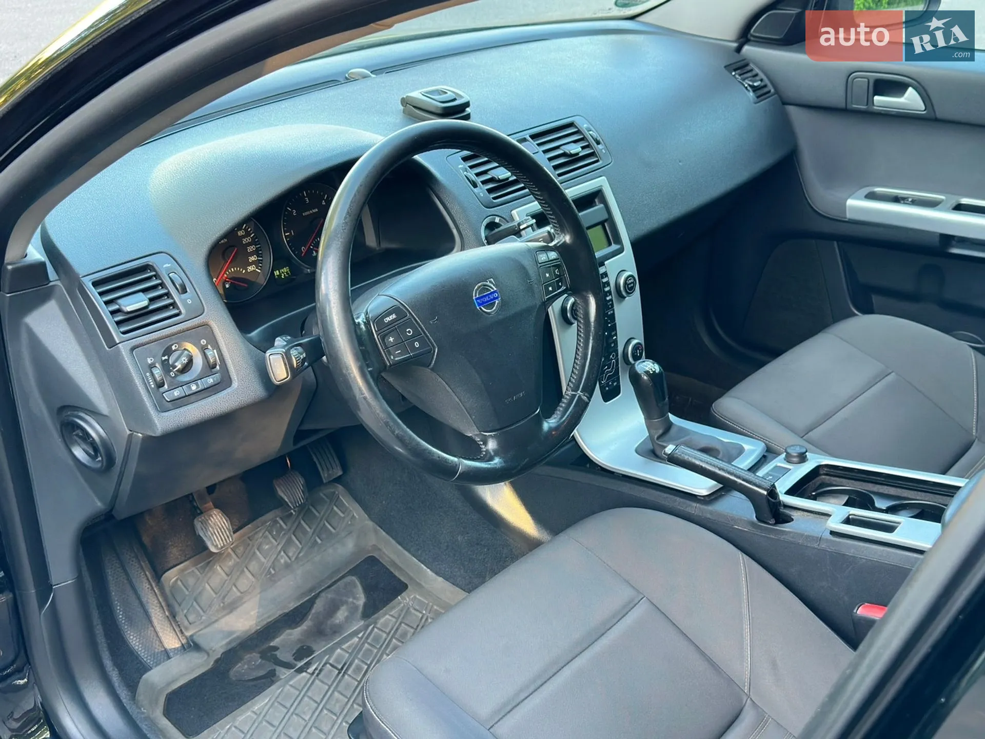 2010 Volvo V50 - мініатюра 7