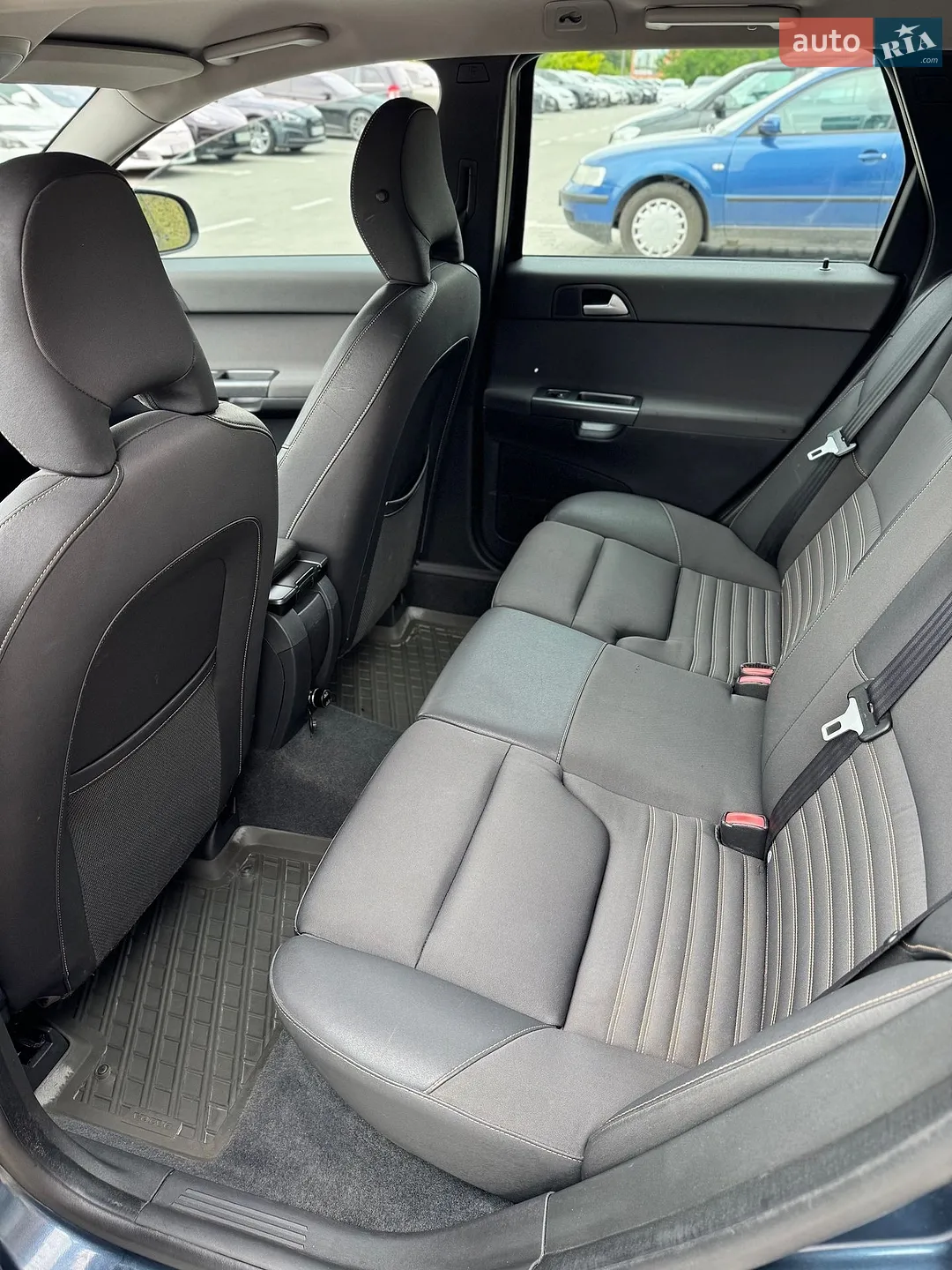 2010 Volvo V50 - мініатюра 17