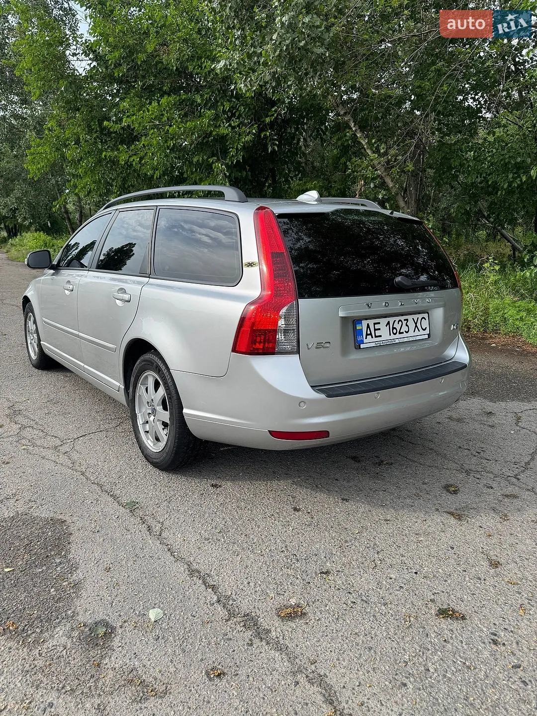 2011 Volvo V50 - мініатюра 2