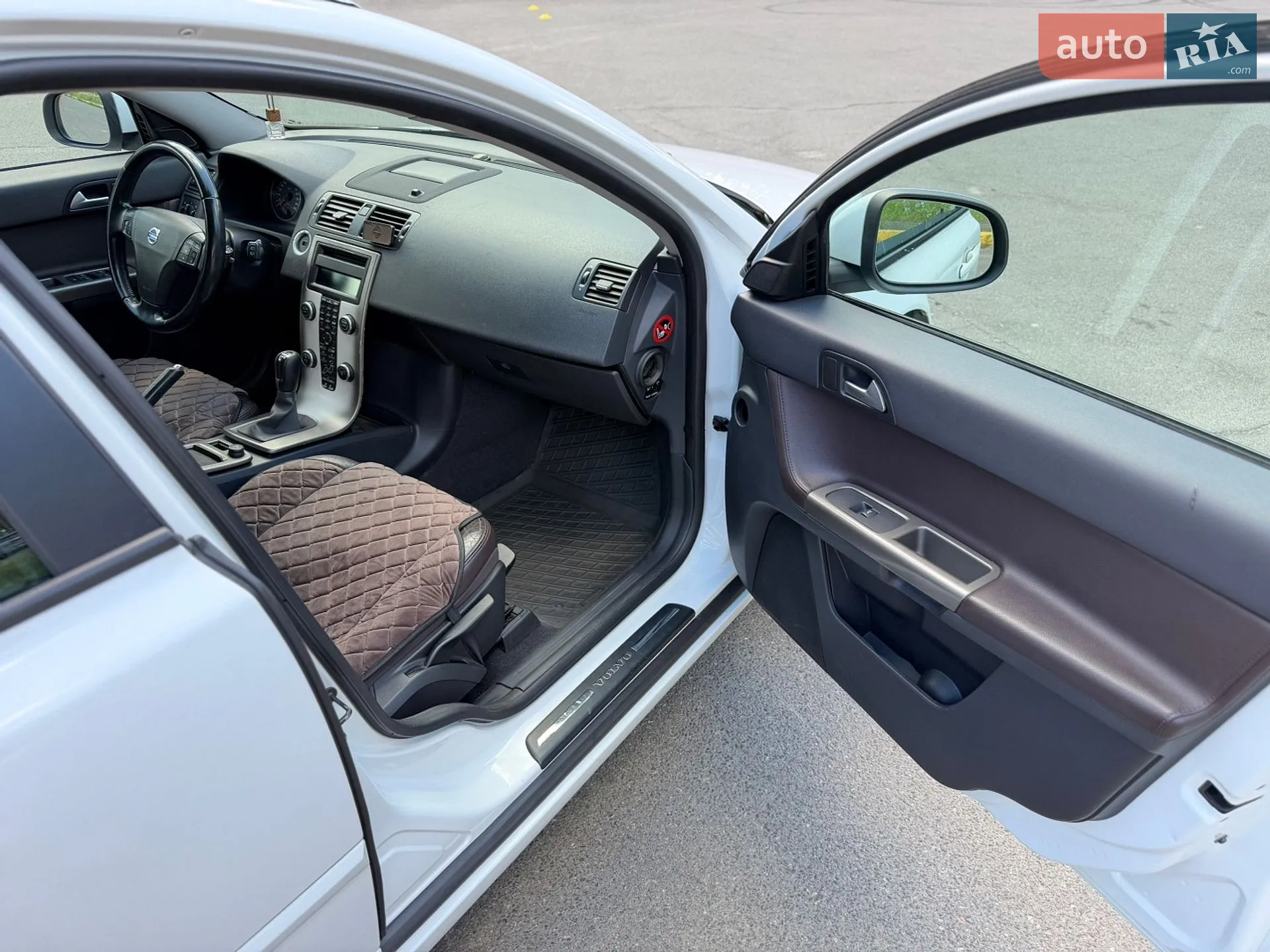 2011 Volvo V50 - мініатюра 18