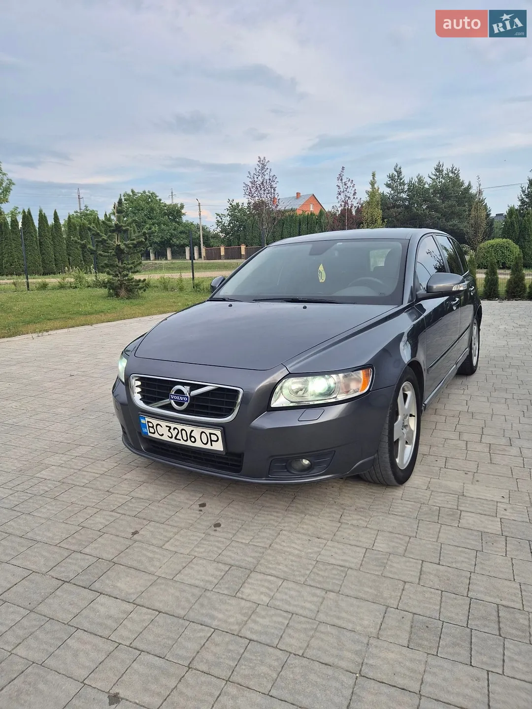 2011 Volvo V50 - фото 1